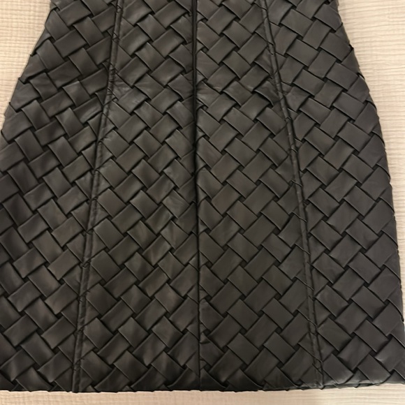 ROTATE | Interwoven, Vegan Leather, Strapless, Minidress - Picture 13 of 16